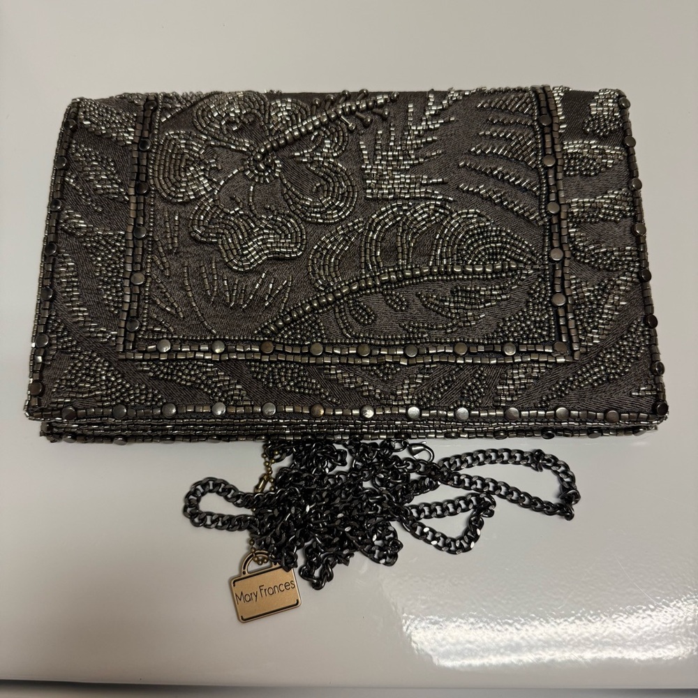 Mary Frances | Dark Gray Hibiscus Beaded Evening Clutch